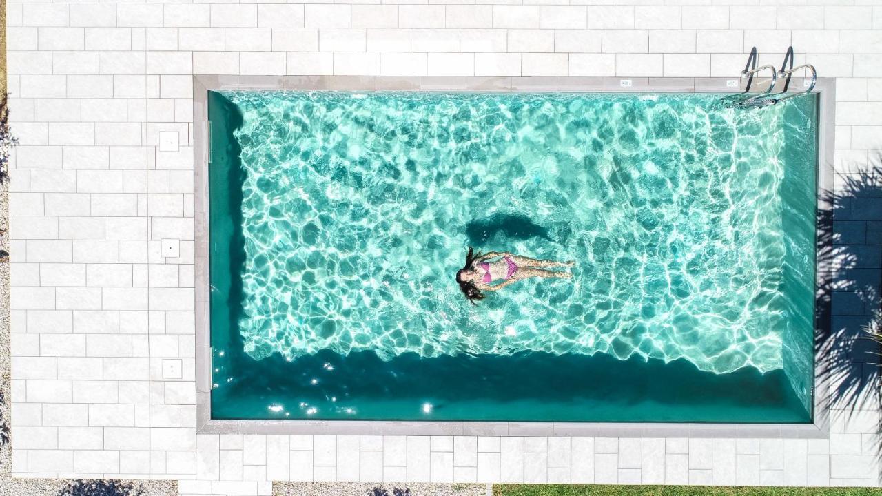 Petronila Luxury Villa With Heated Private Pool Kíssamos Exteriör bild